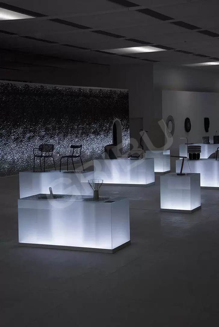 Advertisement (349449) - Darey 1